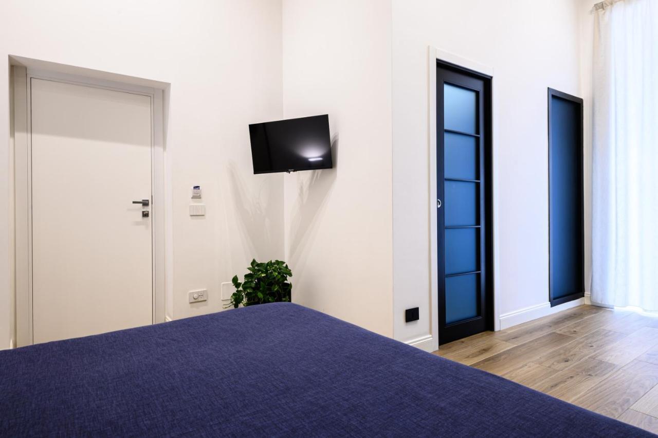 Interno Barocco Hotel Naples Luaran gambar