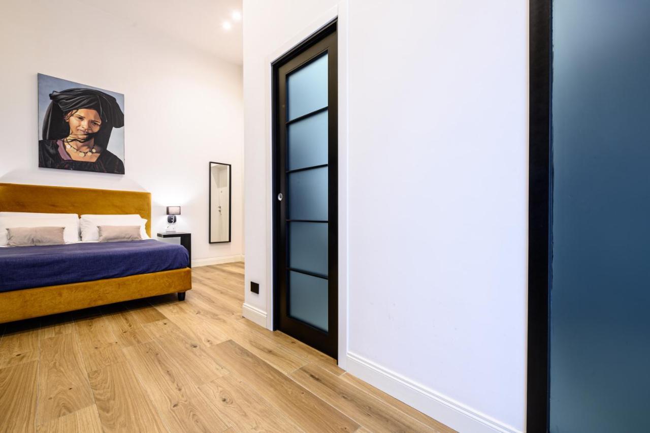 Interno Barocco Hotel Naples Luaran gambar